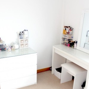 Acrylic Vanity Table Ikea