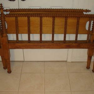 Antique Twin Spindle Bed