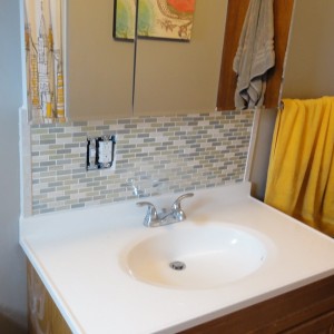 Backsplash Behind Bathroom Sink