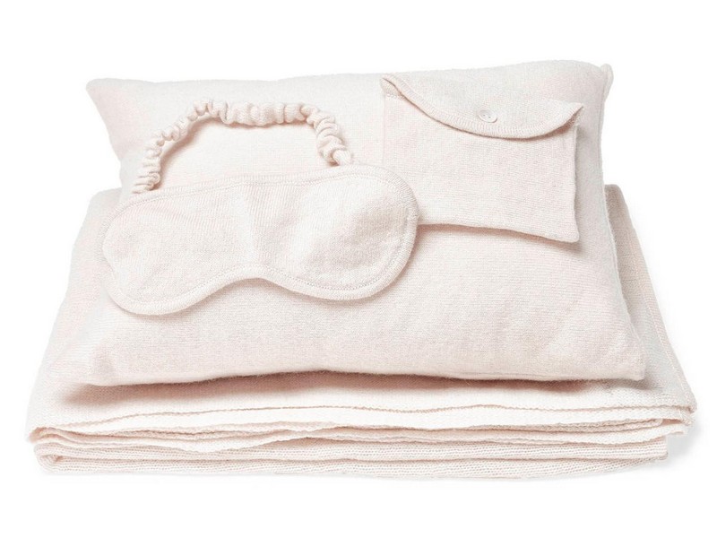 luxury travel pillow and blanket sets