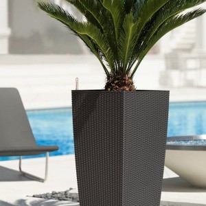 Extra Large Outdoor Planters